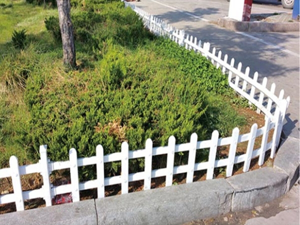 草坪护栏 (28)