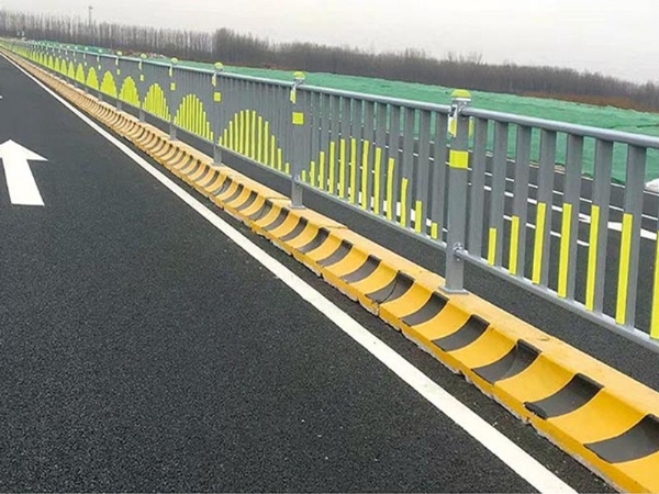 道路护栏 (32)