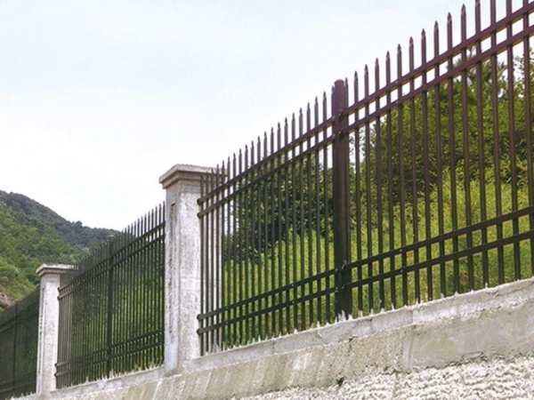 锌钢护栏
