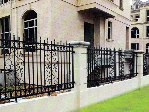 铁艺护栏 (1)