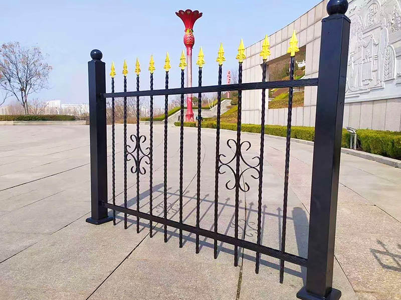 铁艺护栏