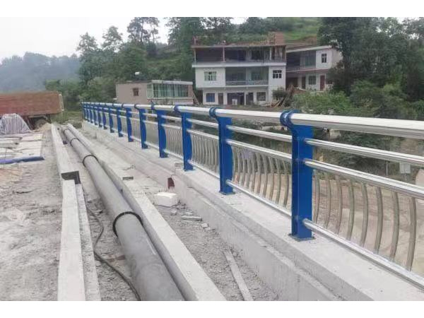 桥梁河道护栏