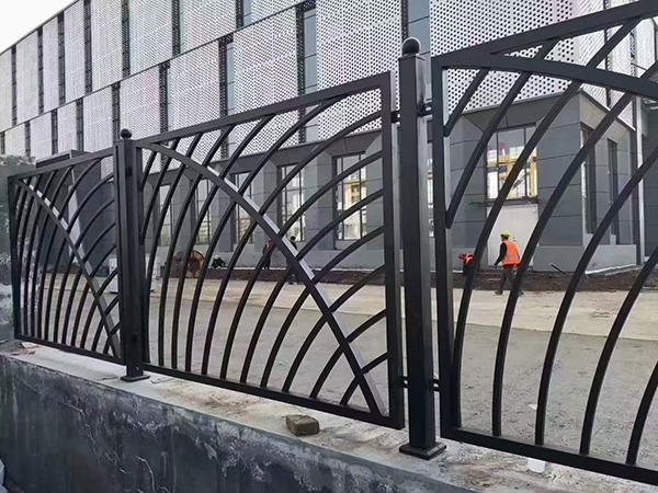 铁艺护栏