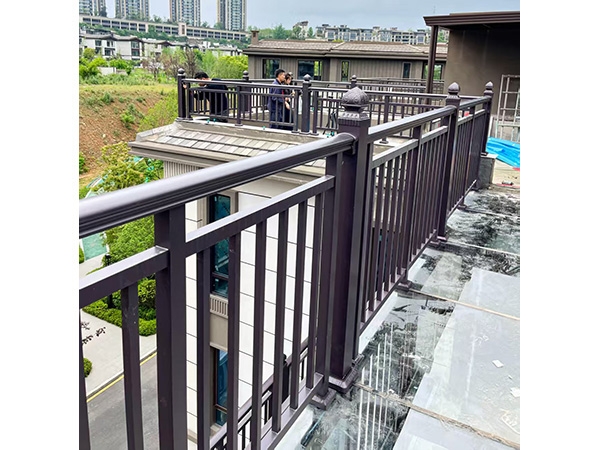 阳台护栏