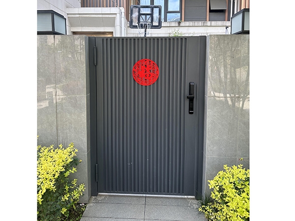 2b228c3548e06776cf4e7555c5bad036